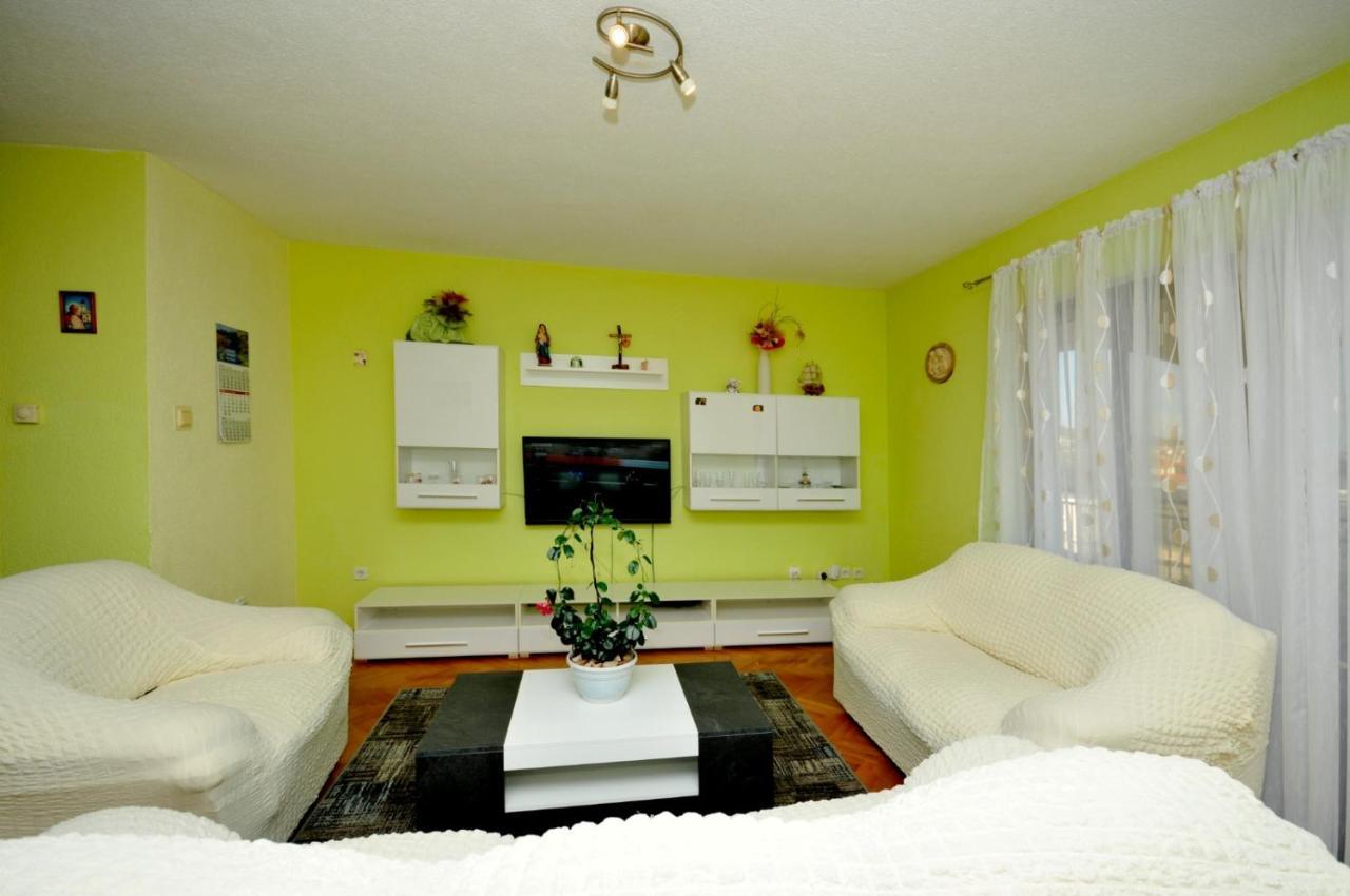 Roso Apartment With Sea View Трогір Екстер'єр фото